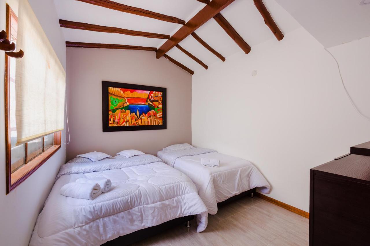 Hostal Dona Eliza Bogotá Eksteriør billede